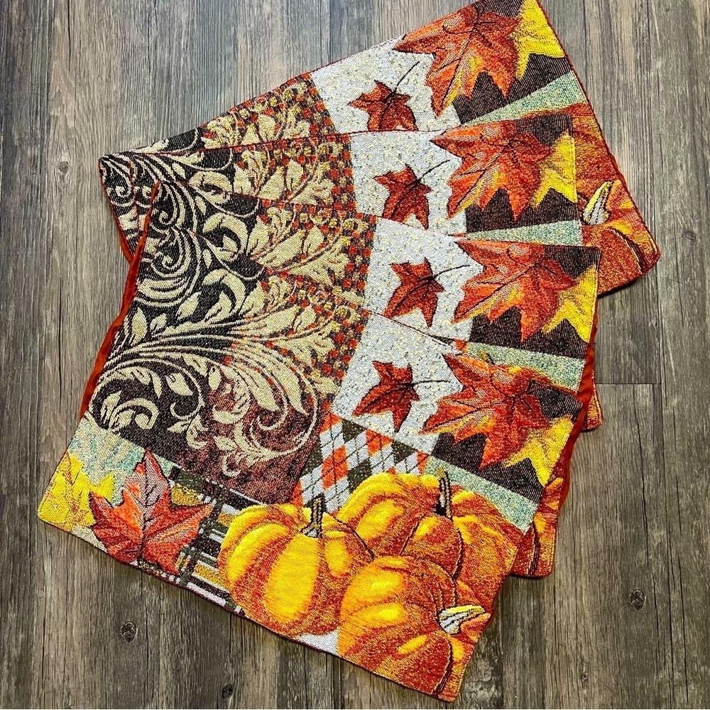 Home Decor Pumpkin Placemat 4pc Fall Table Dining Sparkly Thanksgiving Halloween